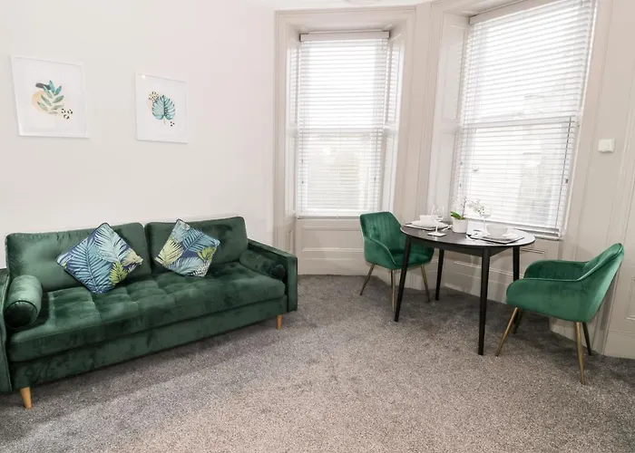 Emerald Suite